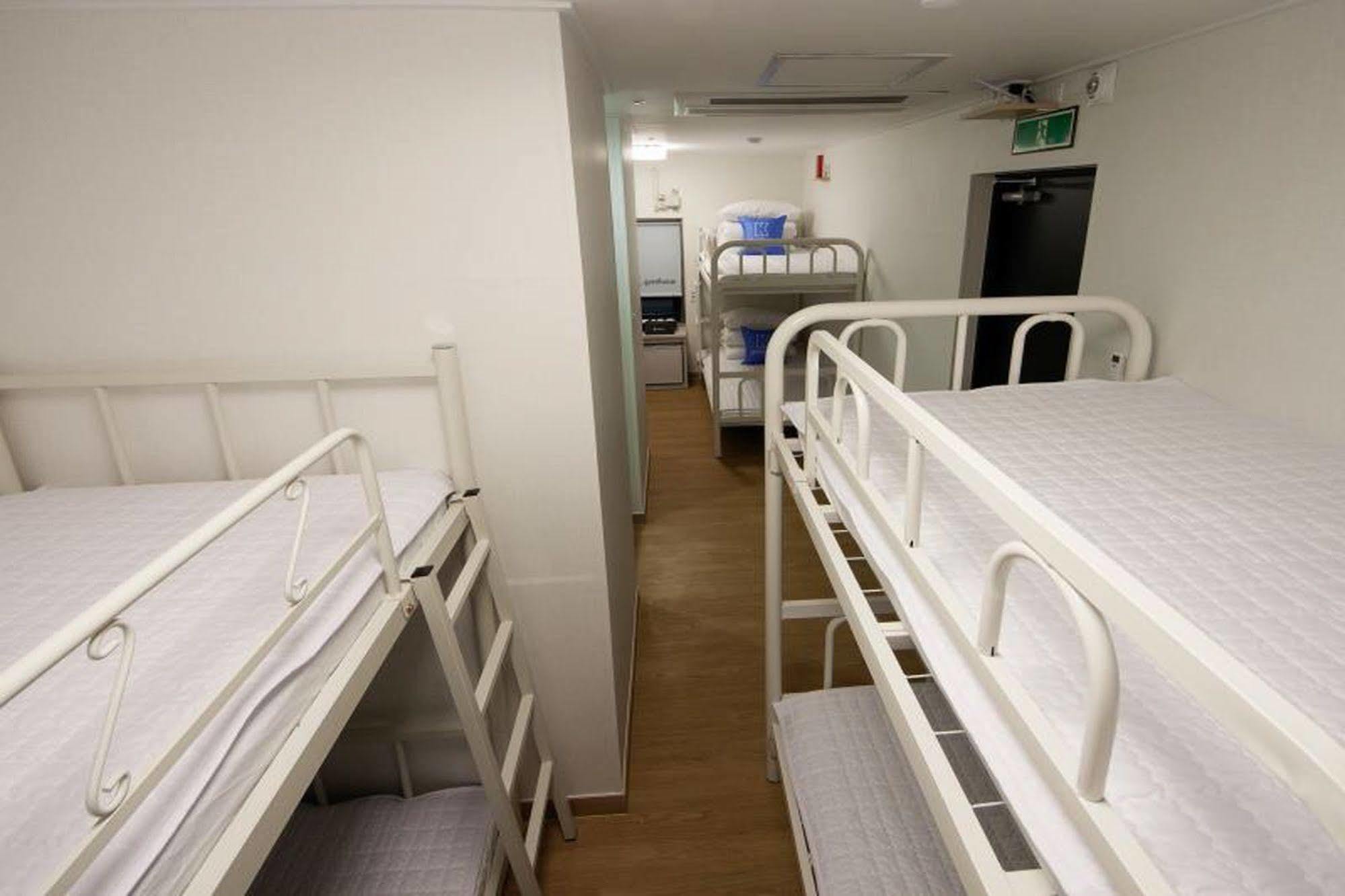 K-guesthouse Myeongdong 2 Casa de hóspedes 2*